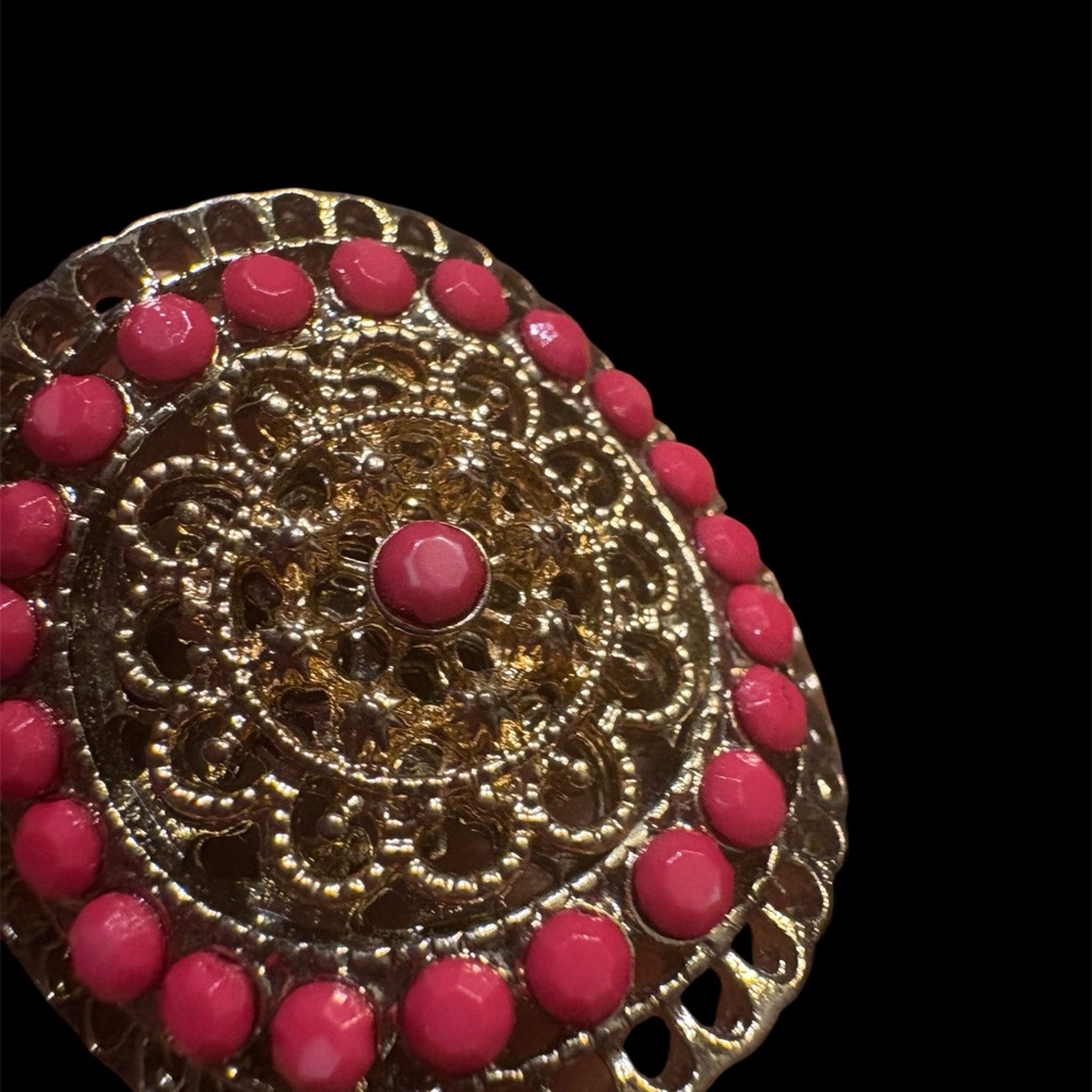 Vintage Gold and Pink Ornate Women's Ring with marcasite  and filigree setting.